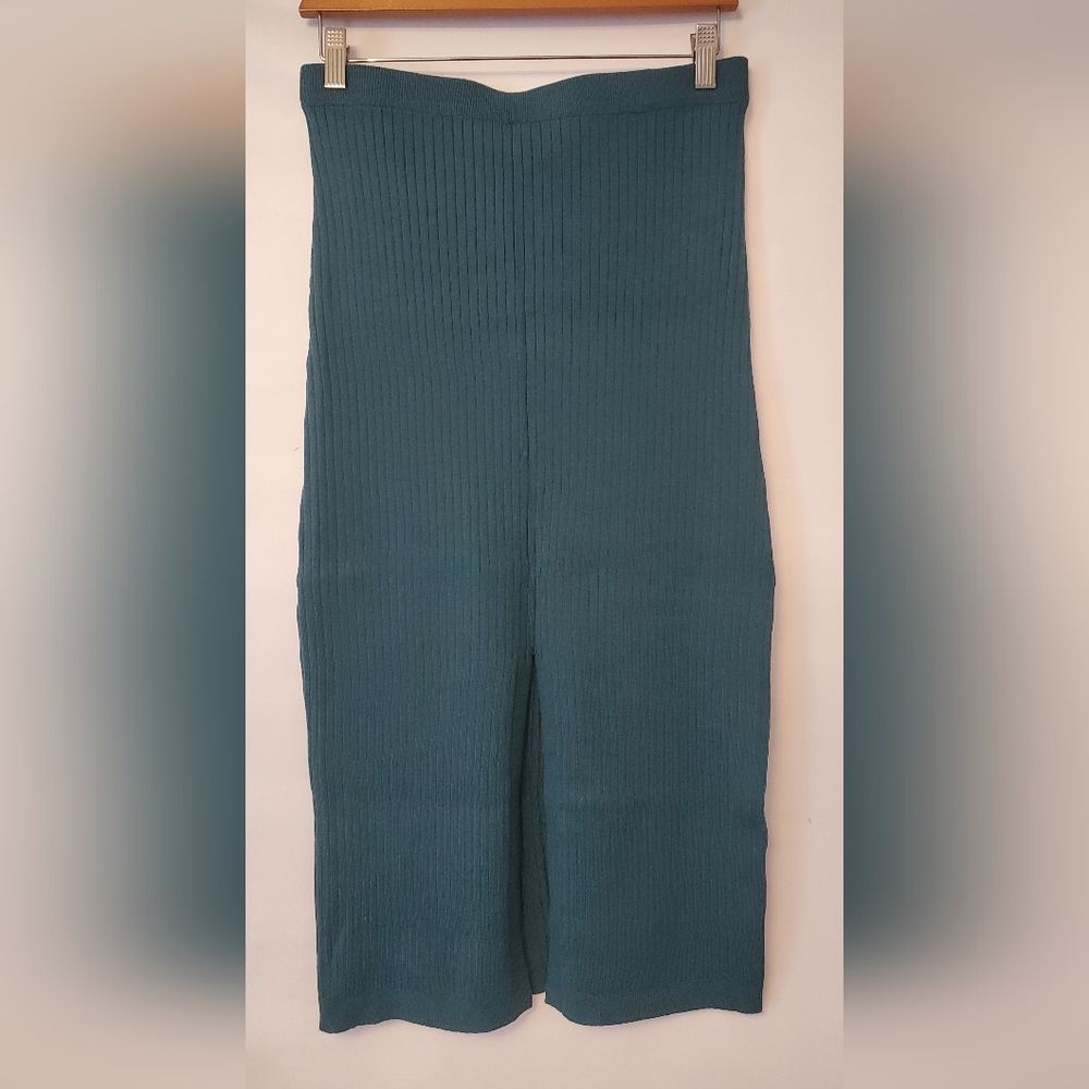 Chic Teal Pencil Skirt
